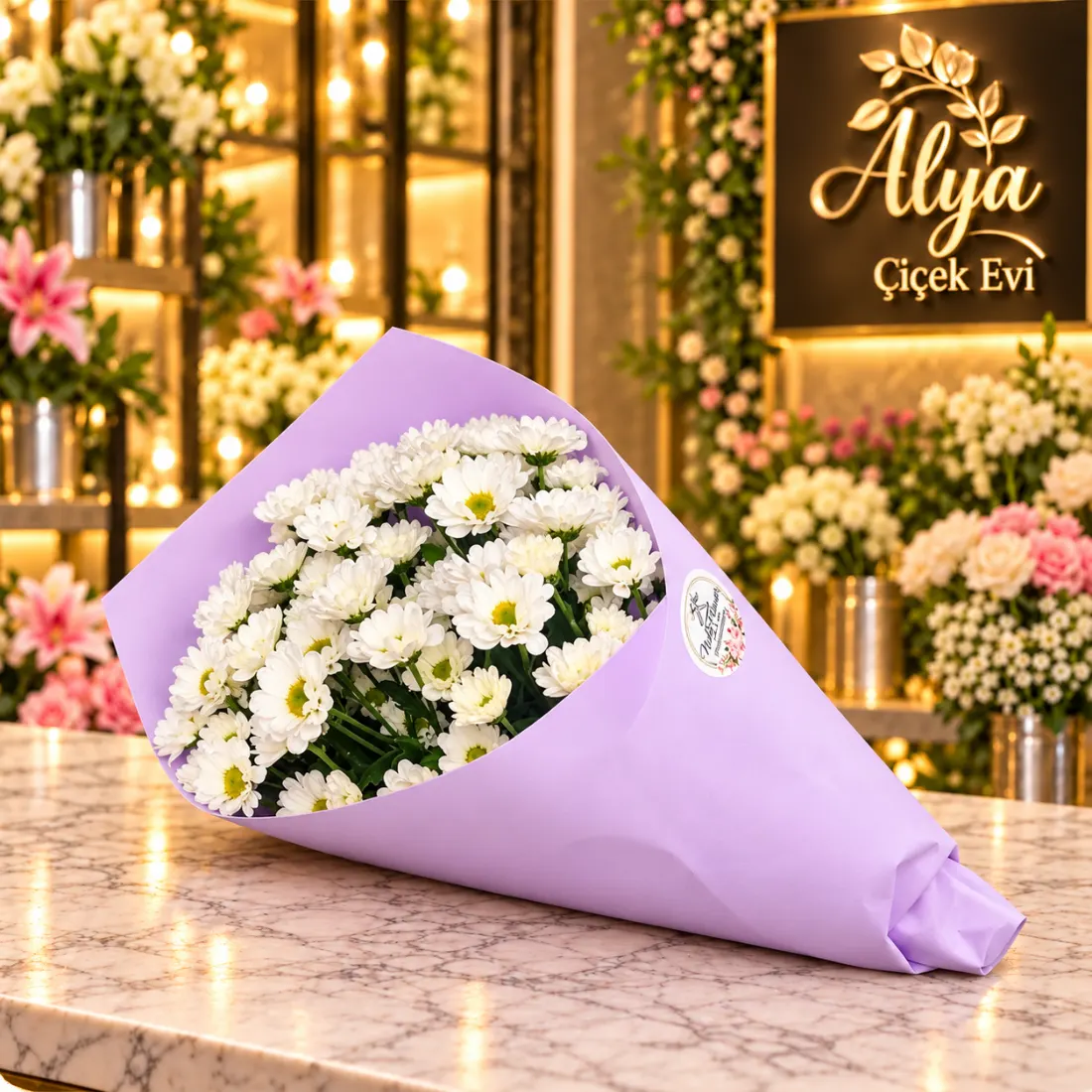 Lila Ambalajlı Beyaz Papatya Buketi